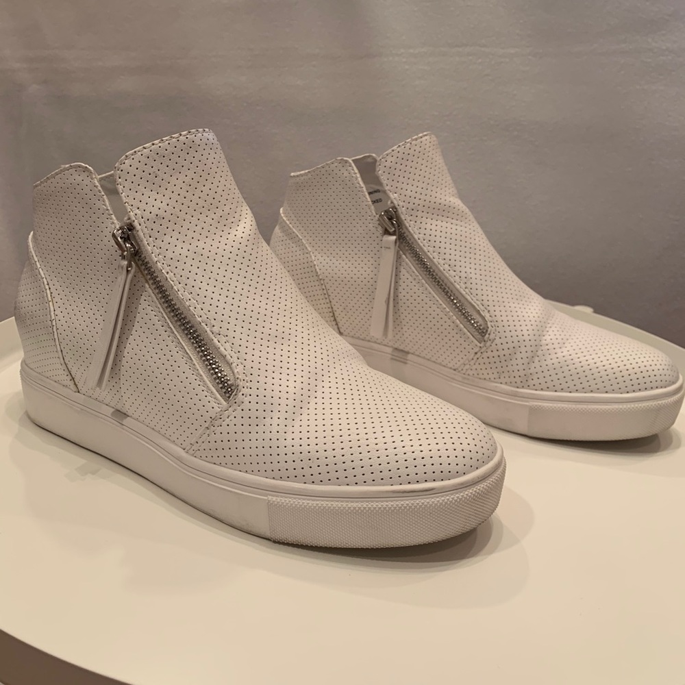 Steve Madden white leather sneakers - Picture 2 of 10